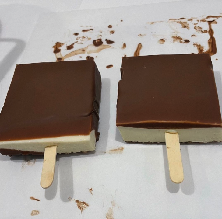 Frozen Chocolate Dipped Key Lime Pie