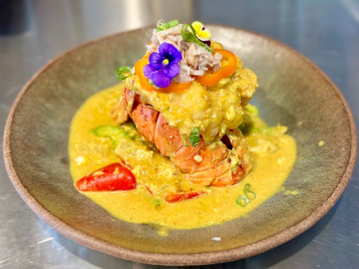 Lobster Tail Yellow Curry