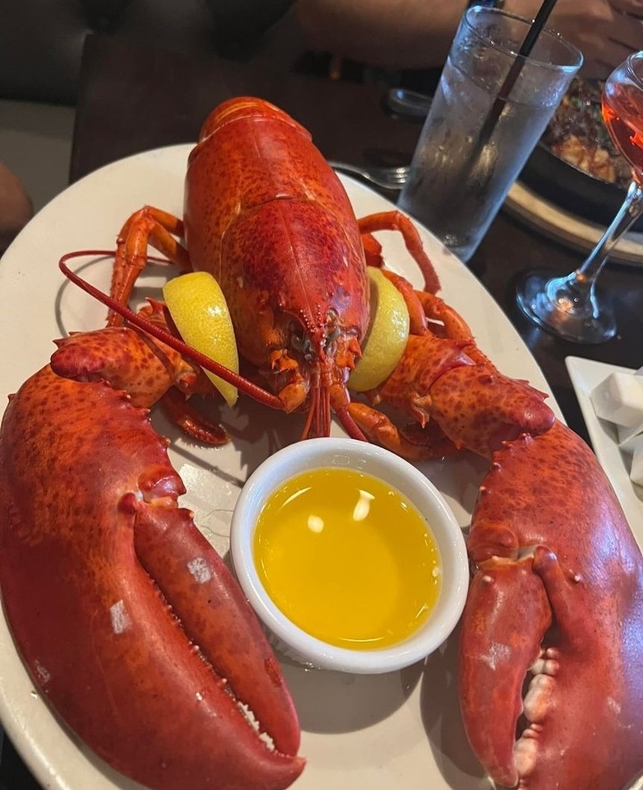 1-1/2 lb. Lobster Dinner