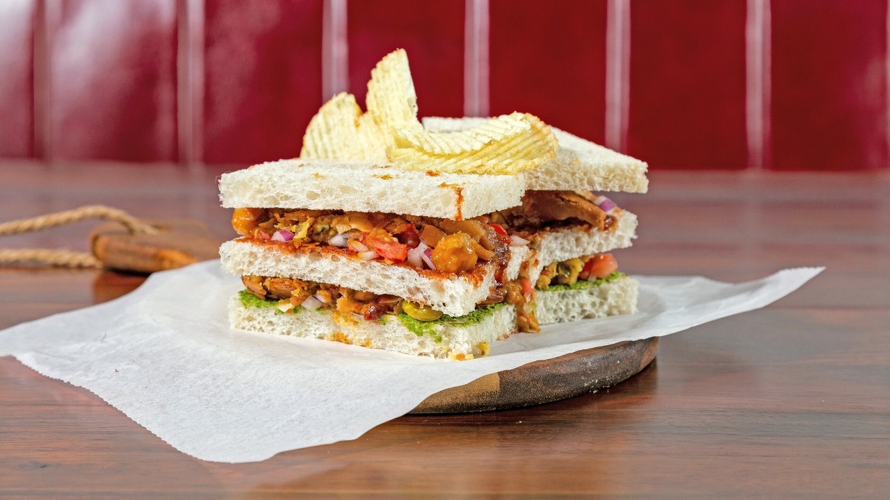 Samosa Sandwich