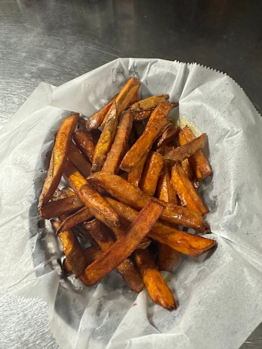 BASKET OF SWEET POTATO FRIES