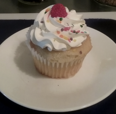 Vanilla Razzleberry Cupcakes