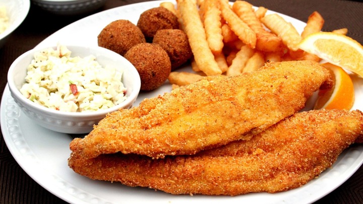 Fried Catfish & Hushpuppies Family Meal (4 People)