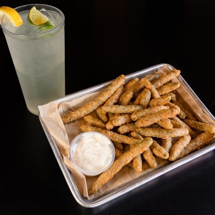 Fried Green Beans & Dipping Sauce