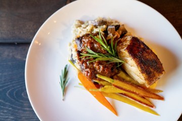 Gallery 41 Water's Edge Grill