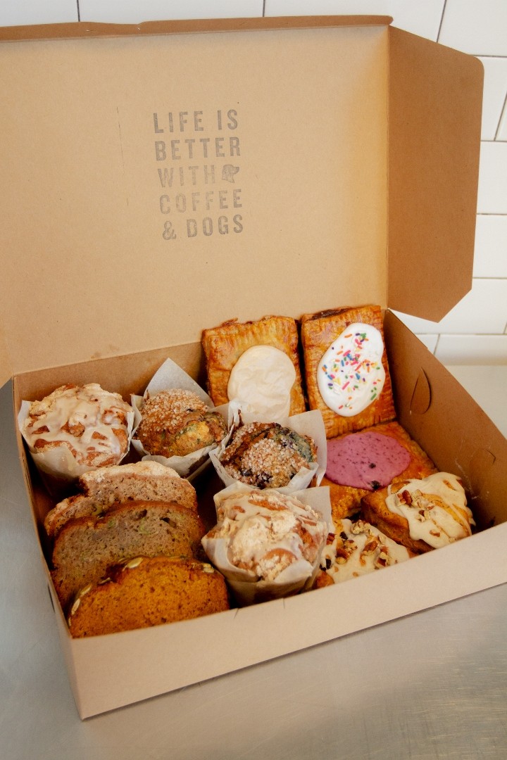 Assorted Baker's Pastry Box
