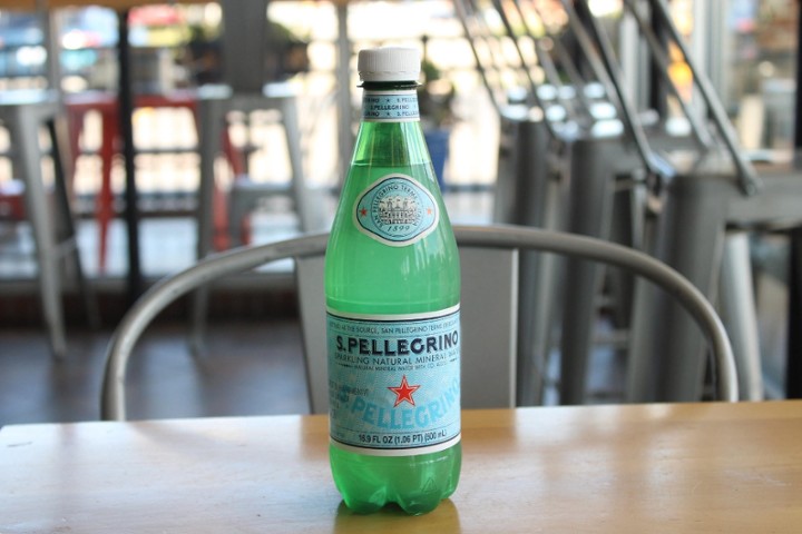 San Pellegrino Water 16.9oz