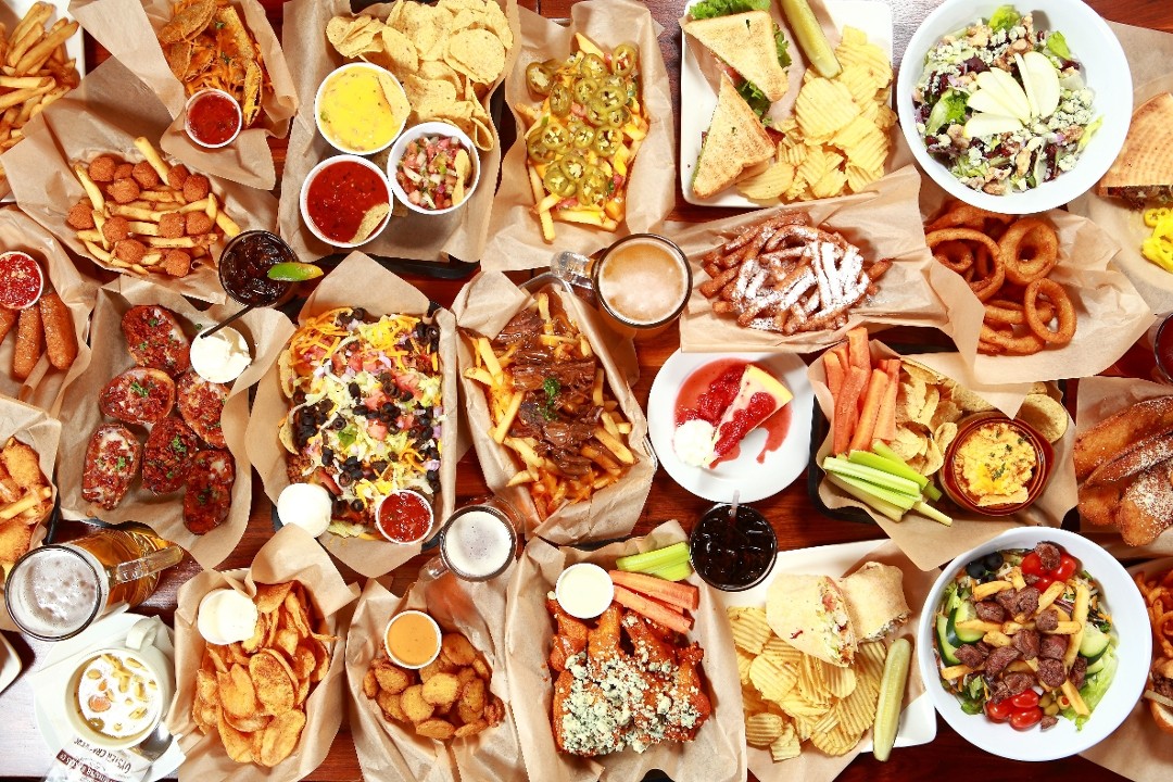 Zooky's Sports Tavern 450 Constitution Blvd