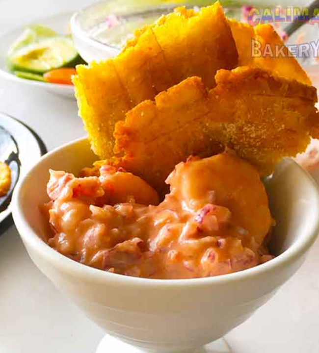 Ceviche Colombiano Con Tostones / Colombian Ceviche with Fried Green Plantains