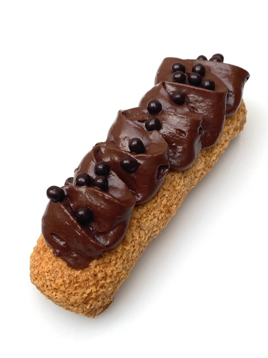 Classic Eclair