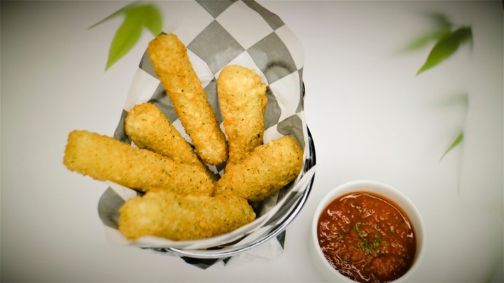 Mozzarella Sticks (6pc)