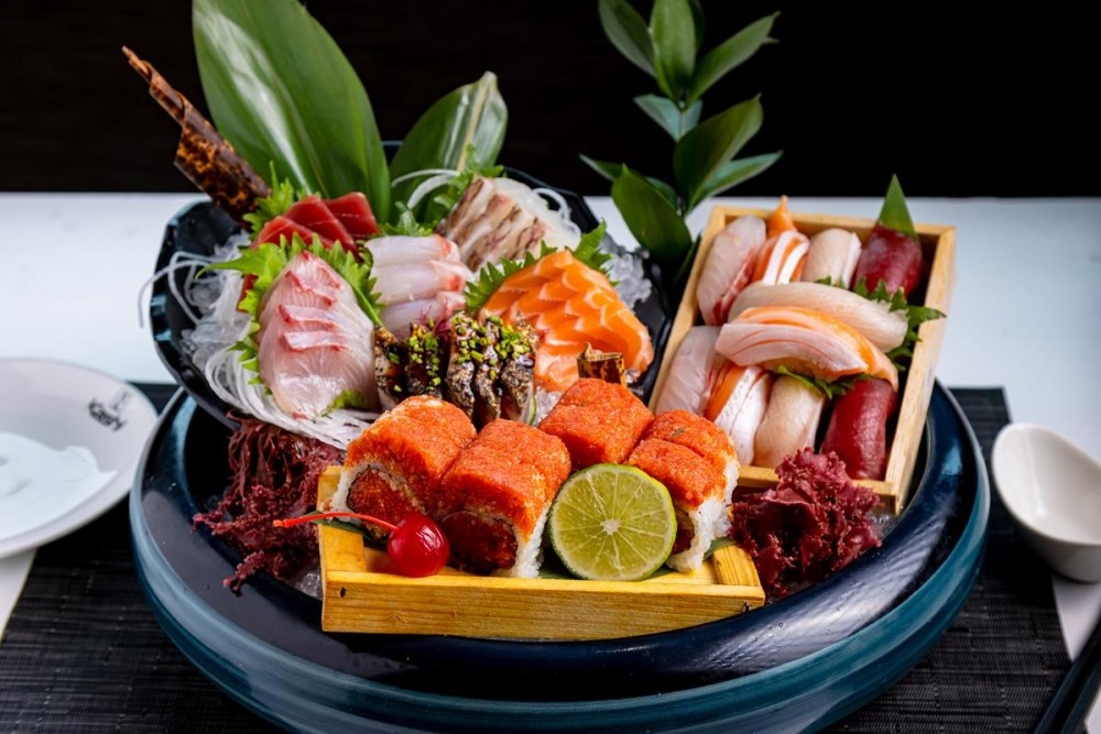 Sushi & Sashimi For 2