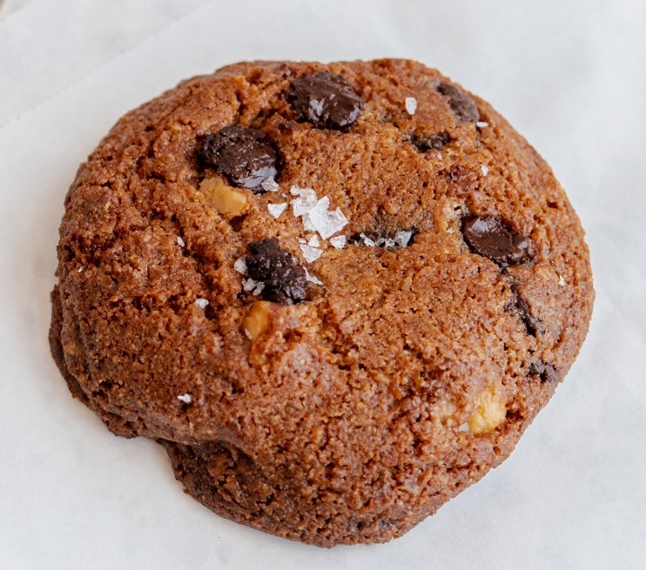 Chocolate Chip Walnut - One Cookie