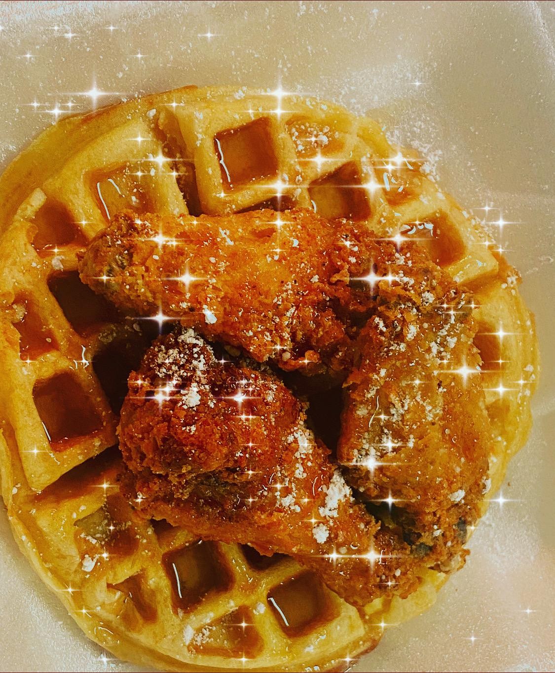 Momma’s Chicken & Waffles