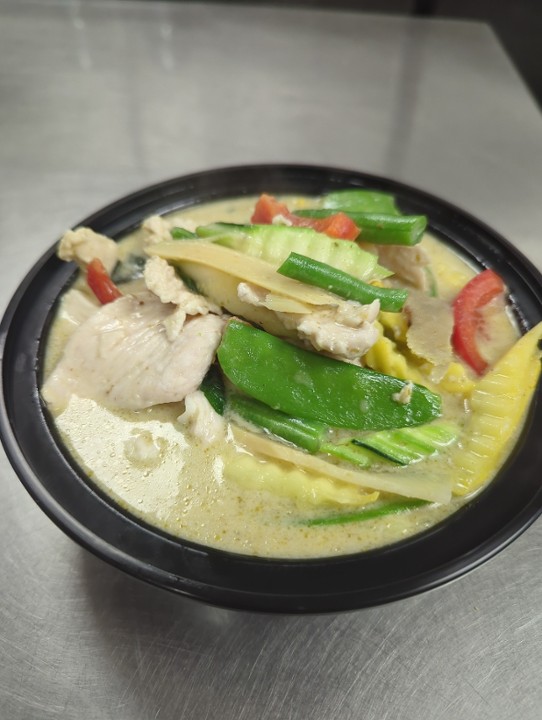 Green Curry Chicken