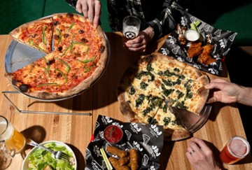 J&J Pizza @ Crooked Run Taproom Sterling