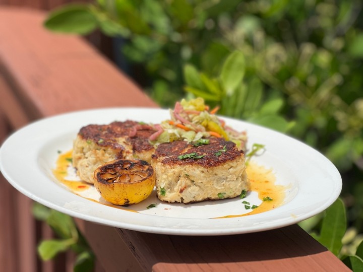 LUMP CRAB CAKES (2)