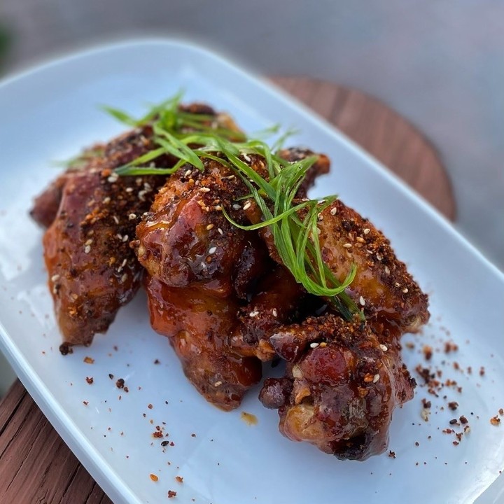 TROPICAL CHILI WINGS