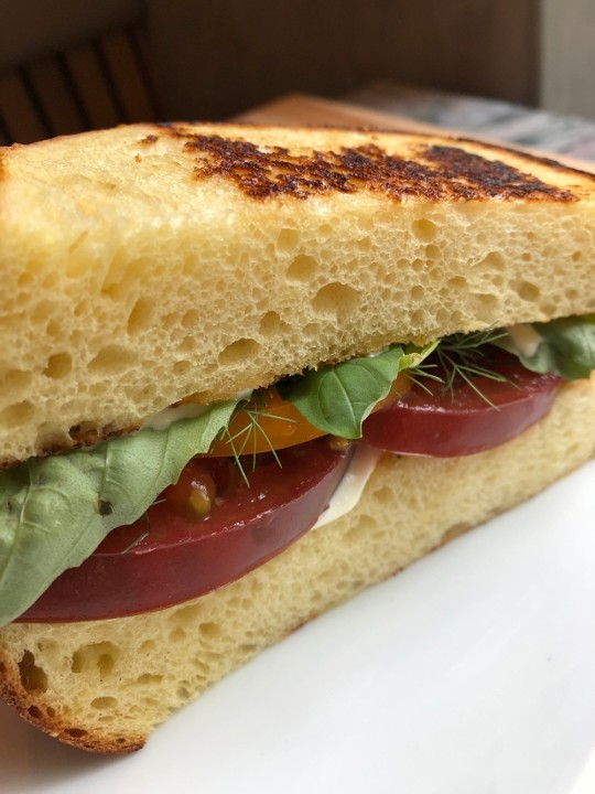 TOMATO SANDWICH