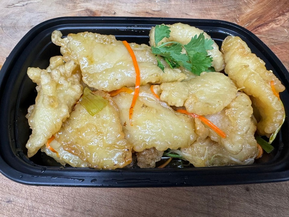 “锅包鱼片 Guobao” Sweet & Sour Crispy Fish Fillet