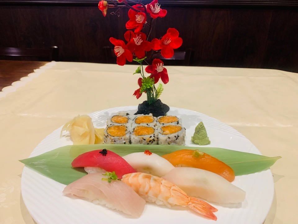 AJ Steakhouse's Sushi Lunch