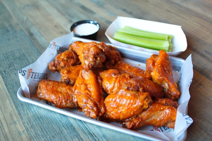 12 Traditional Wings