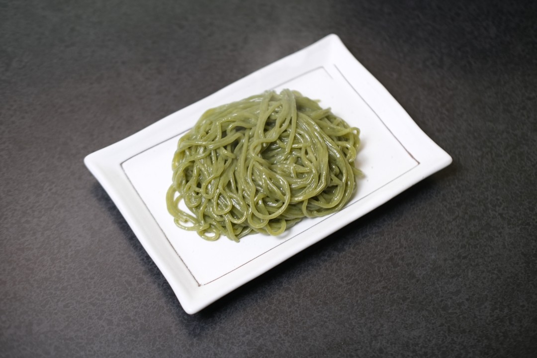 Steamed Kale Noodle