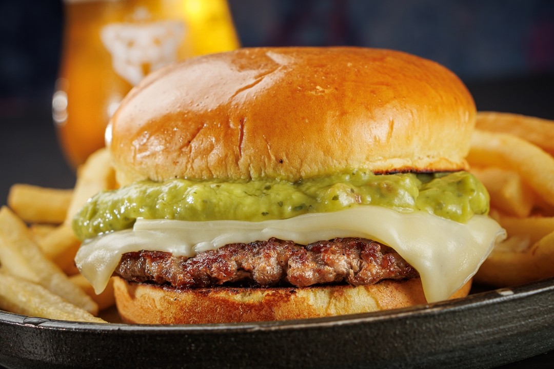 GUACAMOLE BURGER WITH SIDE