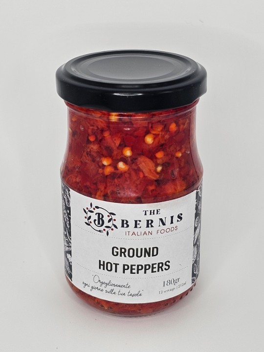 HOT GROUND PEPPERS IN OIL