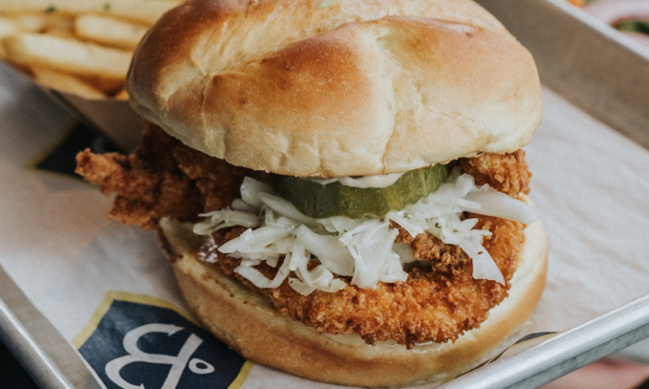 -CRISPY FRIED CHICKEN SANDWICH