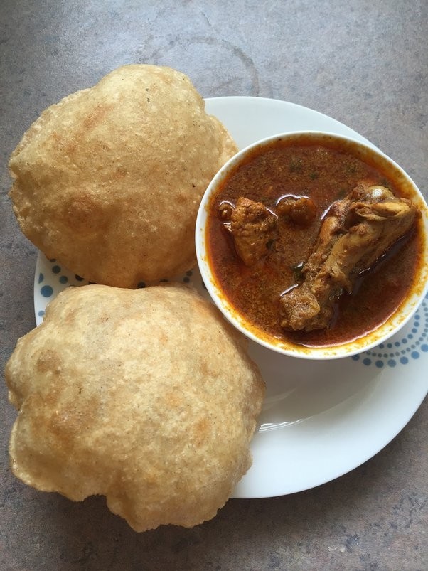 Poori Andhra Chicken Curry