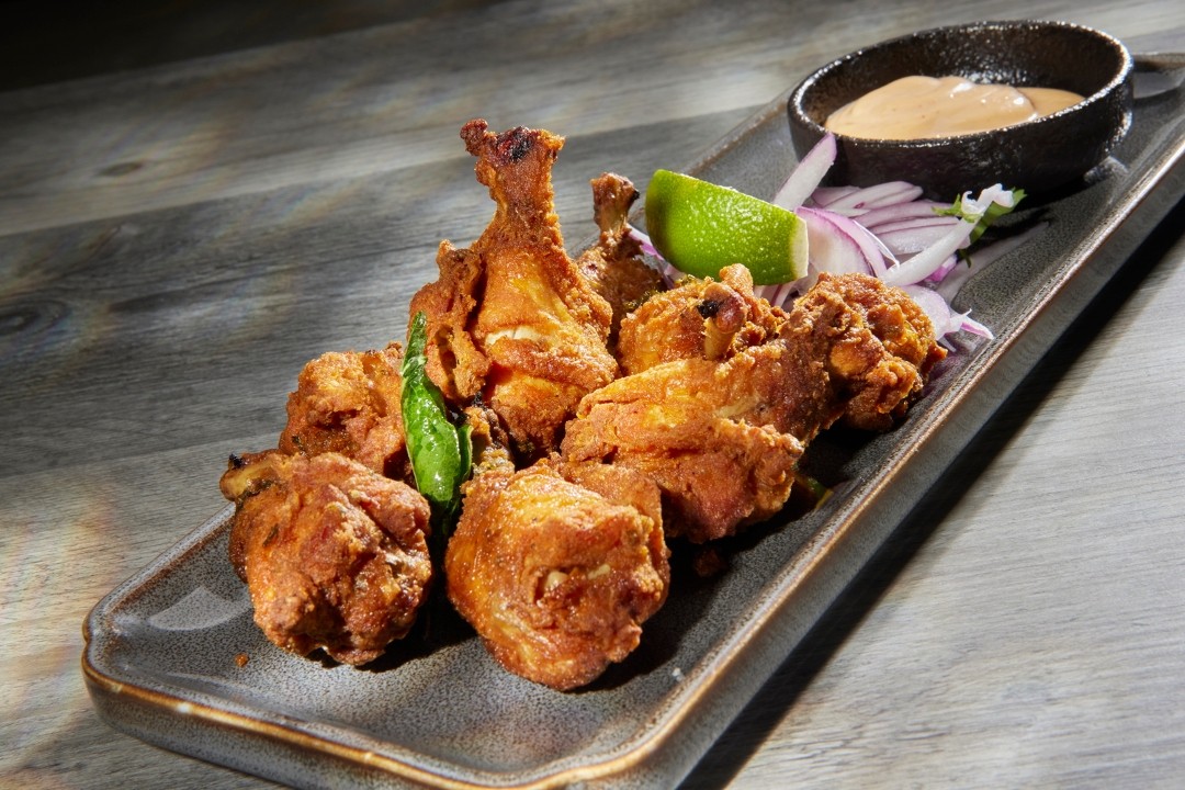 CHICKEN LOLLIPOP (8 pcs)