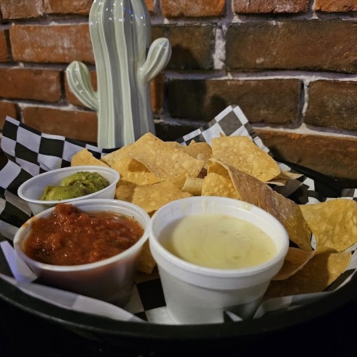 Burrito After Dark Trio dips & chips