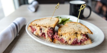 Top Hat Deli