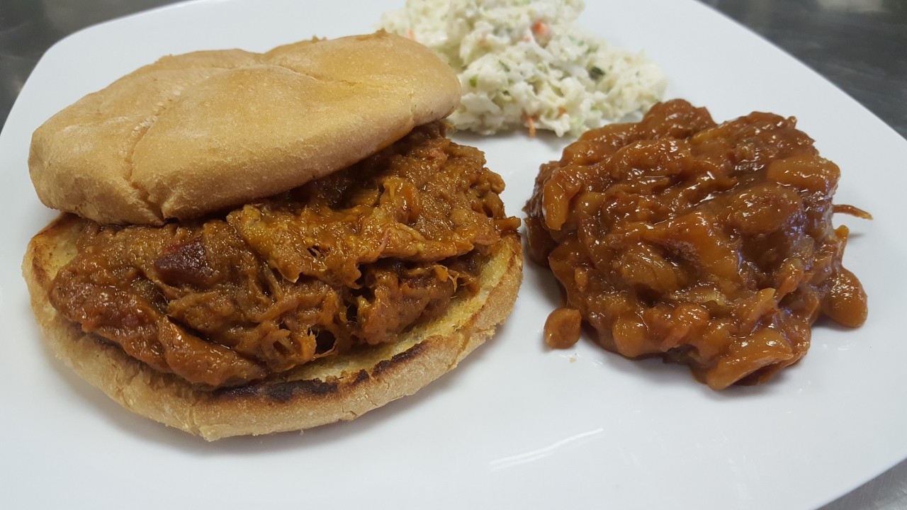 BBQ Sandwich Meal- Pulled Pork (please place your order at least 7 days in advance)