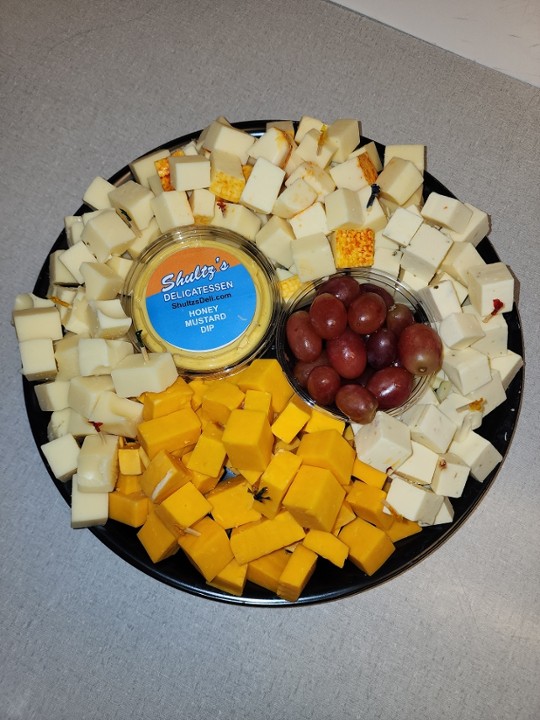 Cheese & Grape Tray (LG)  serves about 115