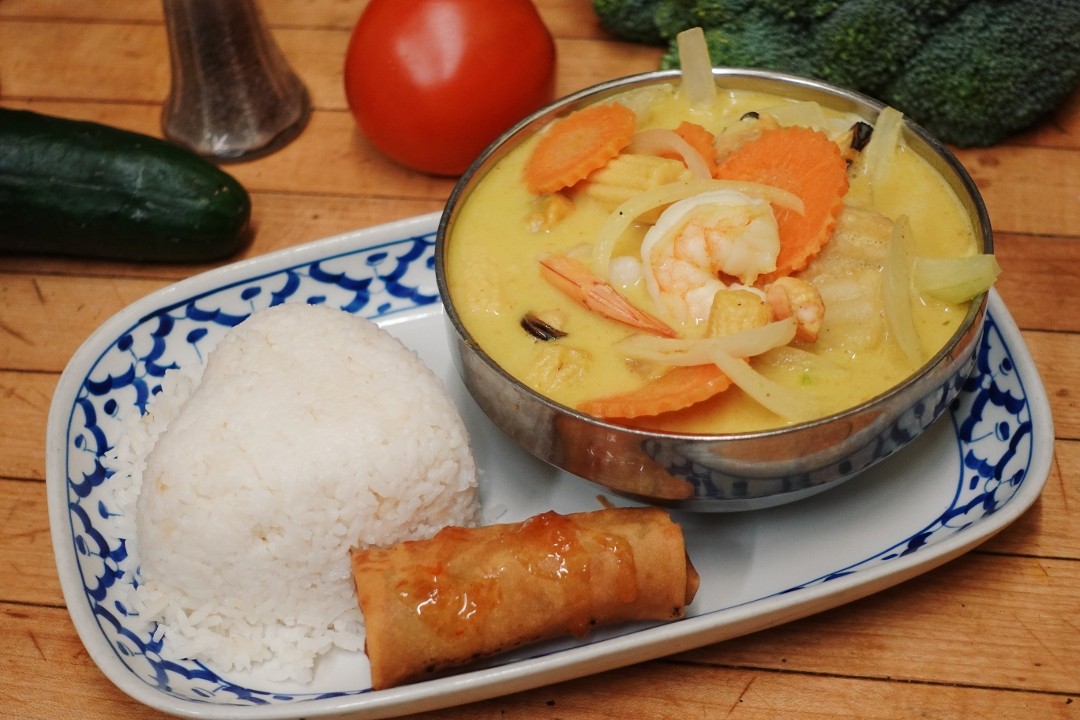 Lunch  - Yellow Curry