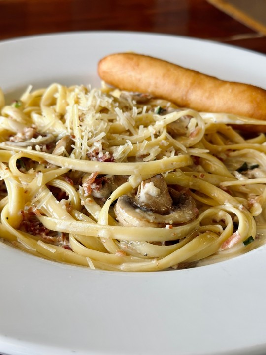 Mushroom & Bacon Fettuccine