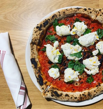 Parlor Pizza & Bar