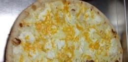 4 Cheese Pizza