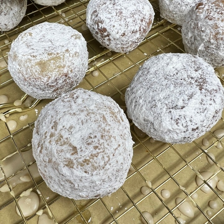 Donut Bites (Powdered)
