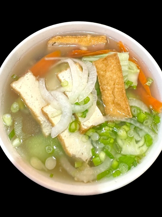 Small Vegetable Rice Noodle Soup (No Meat)