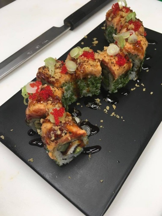 Spicy Tuna Aburi Cut Roll