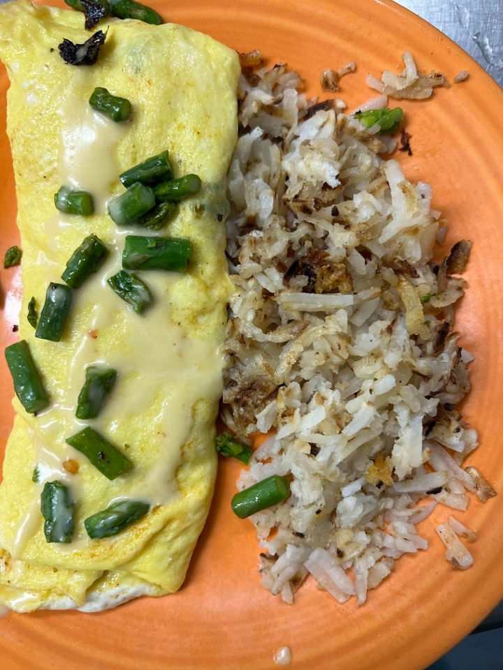 Asparagus and Brie Omelet