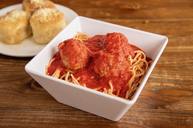 Spaghetti Marinara with (3) meatballs