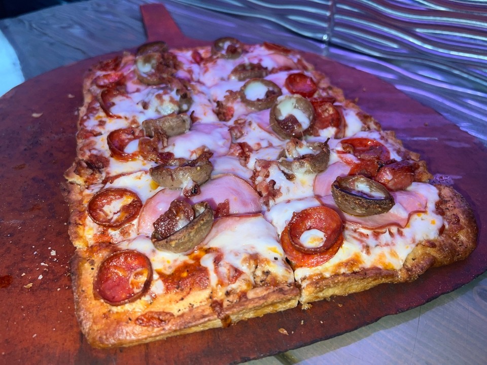 Meat Lovers Pizza (O)