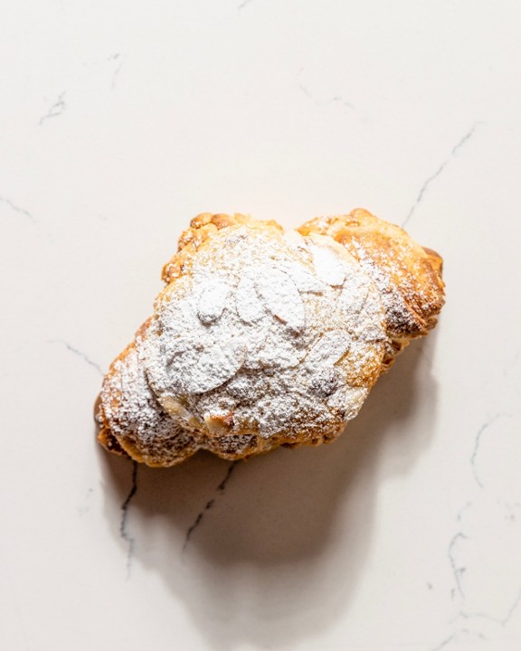 Almond Frangipane Croissant (vegan)