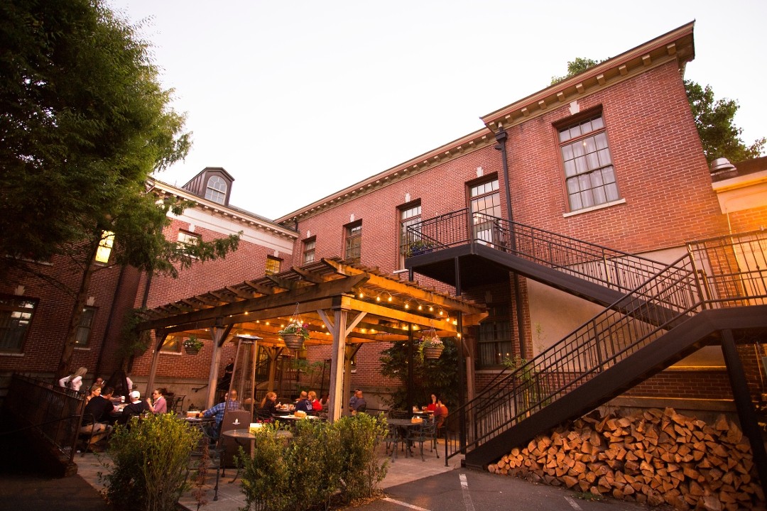 McMenamins Iron Works Grill