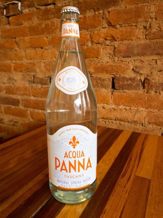 750 ML GLASS BOTTLE BOTTLE AQUA PANNA NATURAL SPRING WATER