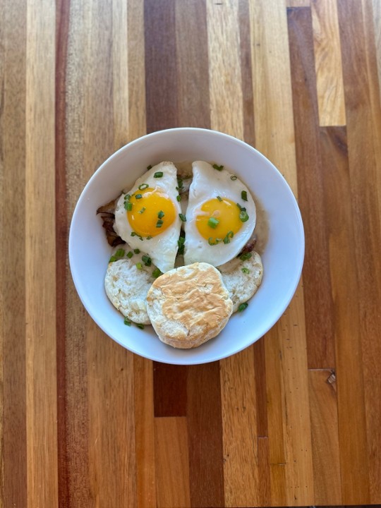 BISCUITS & GRAVY